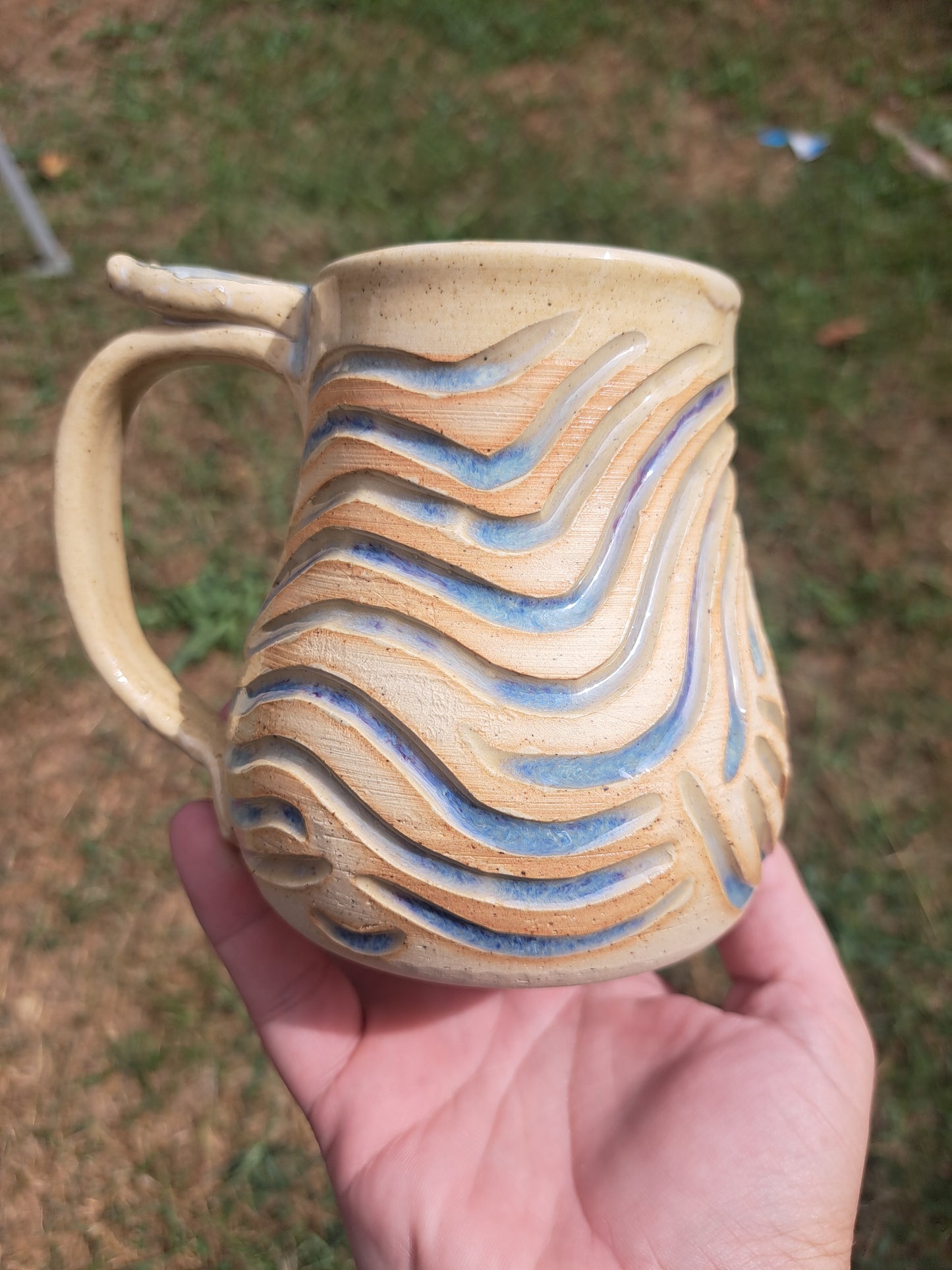 Mug, 55, Copper Red, Carved