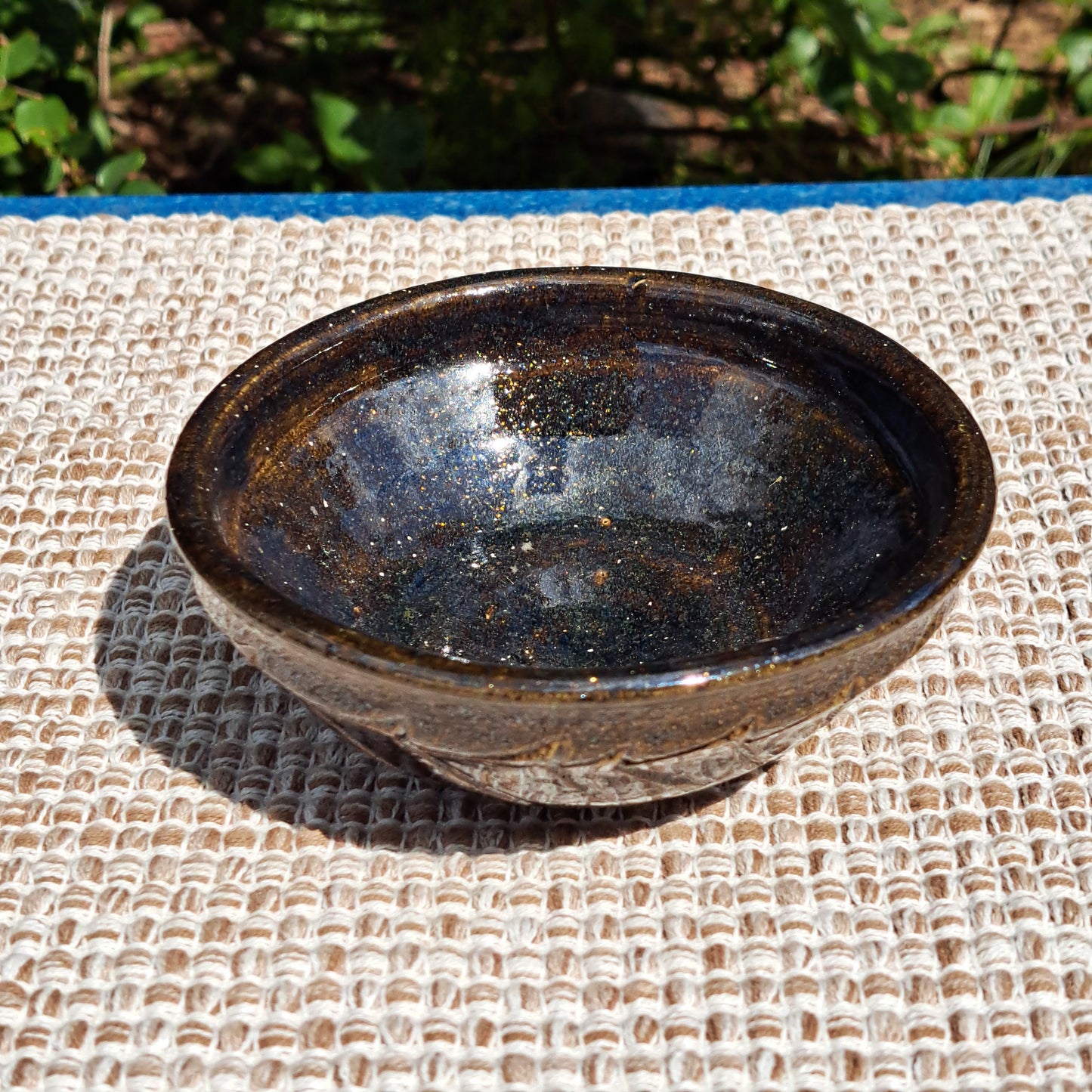 Trinket bowl, carved, 112, hare fur