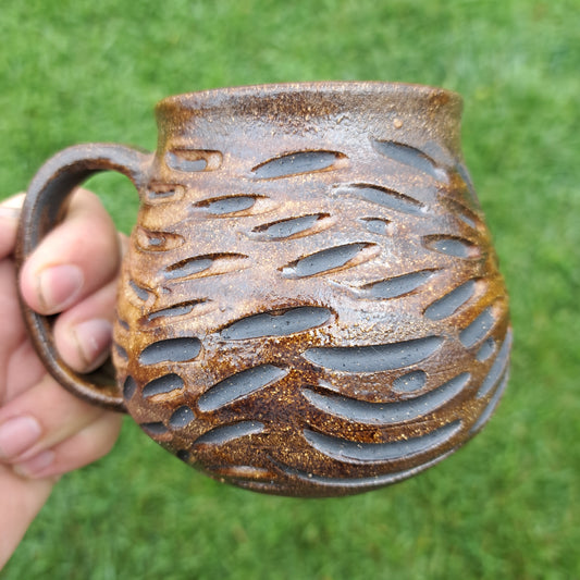 Mug, B3, Iron Yellow, carved, star