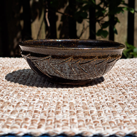 Trinket bowl, carved, 112, hare fur